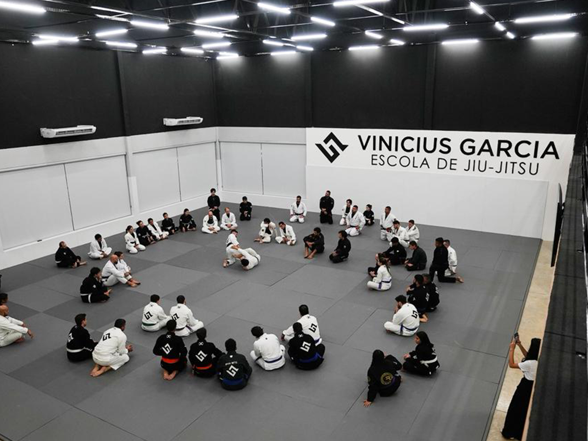 Treino Jiu-Jitsu Adulto